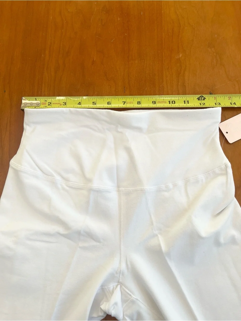 NWT- Nearly Nude Slimming Hi-Waist Capri Shape-Wear Leggings in Cotton/Spandex.
